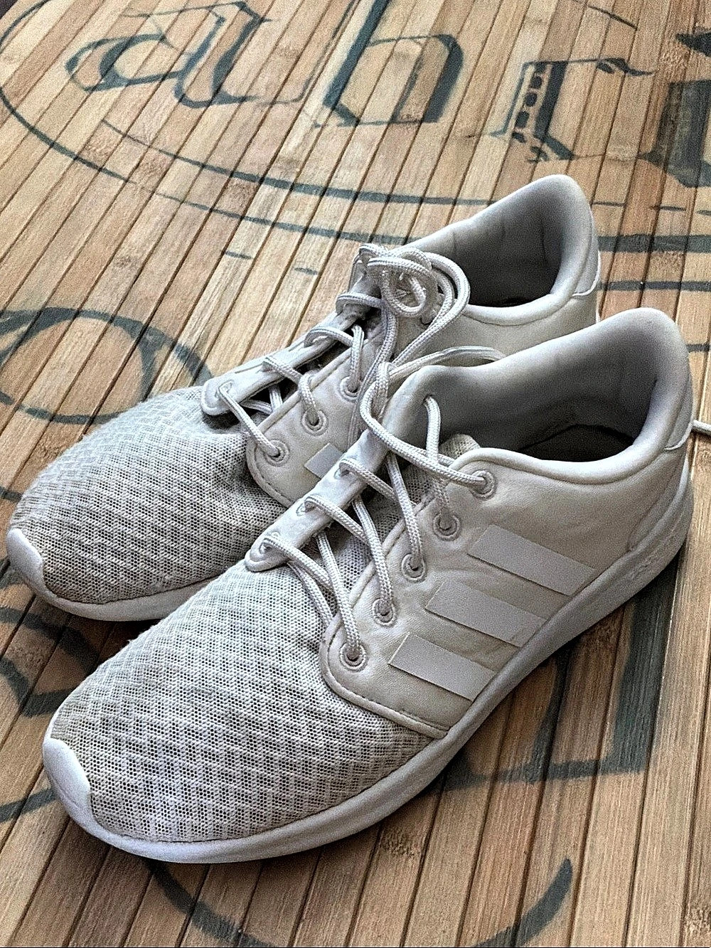 adidas Cloudfoam White Sneakers US 8